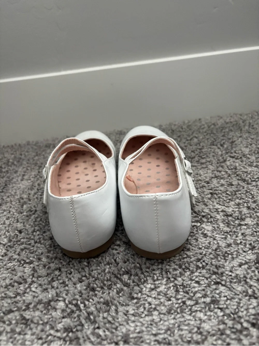 Girls White Mary Jane Dress Shoes with Polka-Dot Insole